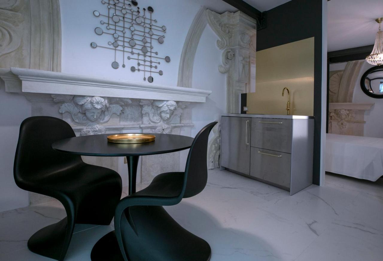 Azzoli Trapani - Apartments&Skypool - Adults Only Kültér fotó