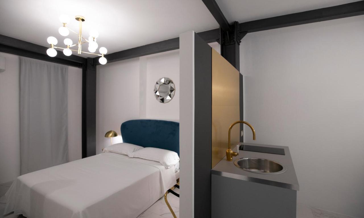 Azzoli Trapani - Apartments&Skypool - Adults Only Kültér fotó