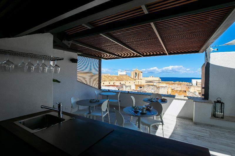 Azzoli Trapani - Apartments&Skypool - Adults Only Kültér fotó